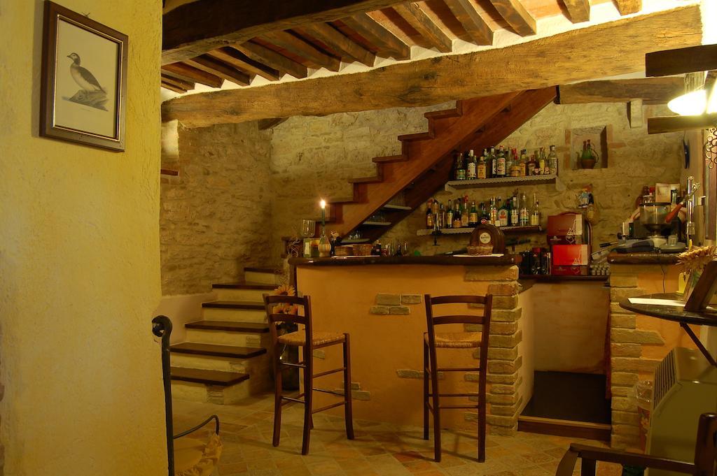 Agriturismo Casale Dei Frontini San Terenziano Exterior foto