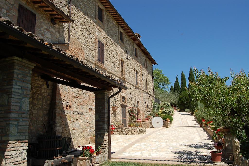 Agriturismo Casale Dei Frontini San Terenziano Exterior foto