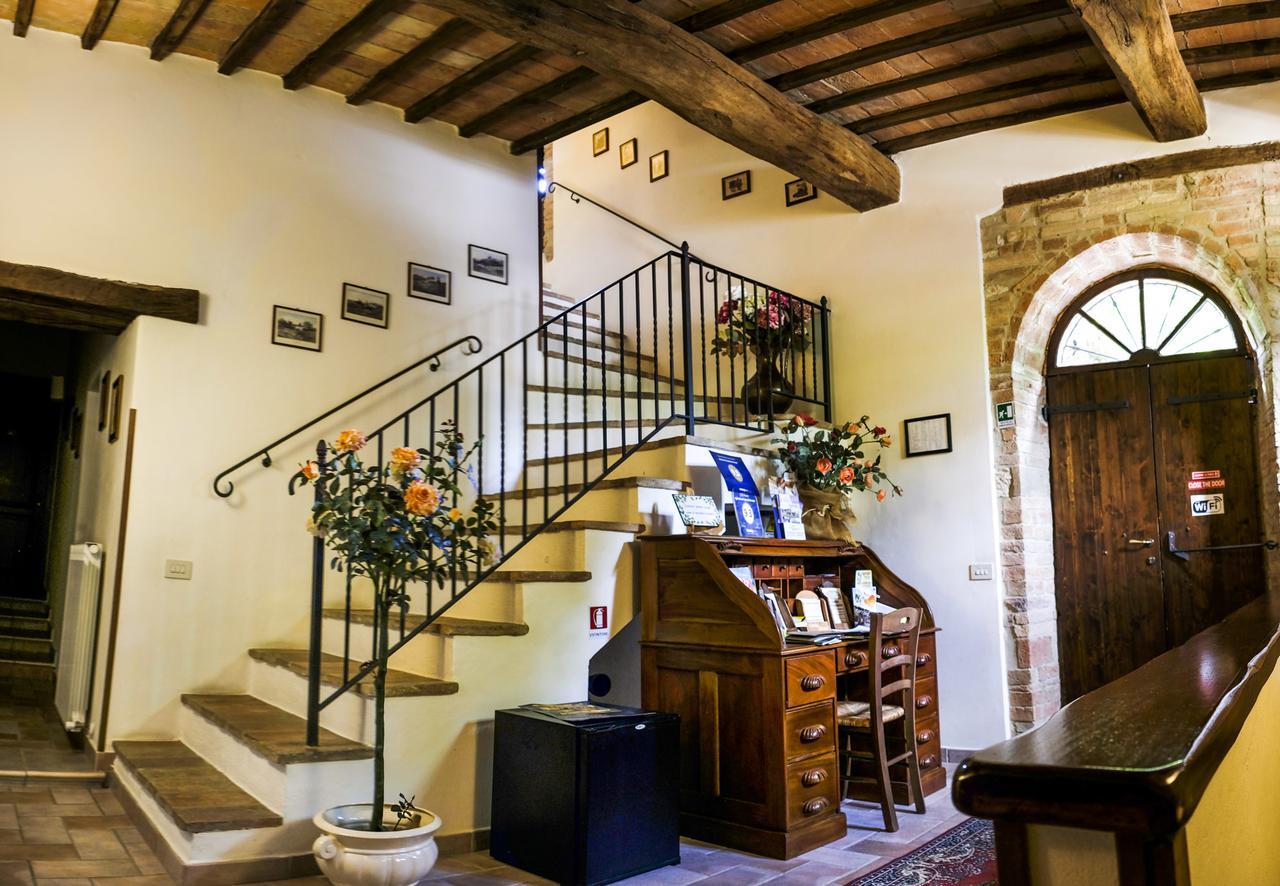 Agriturismo Casale Dei Frontini San Terenziano Exterior foto